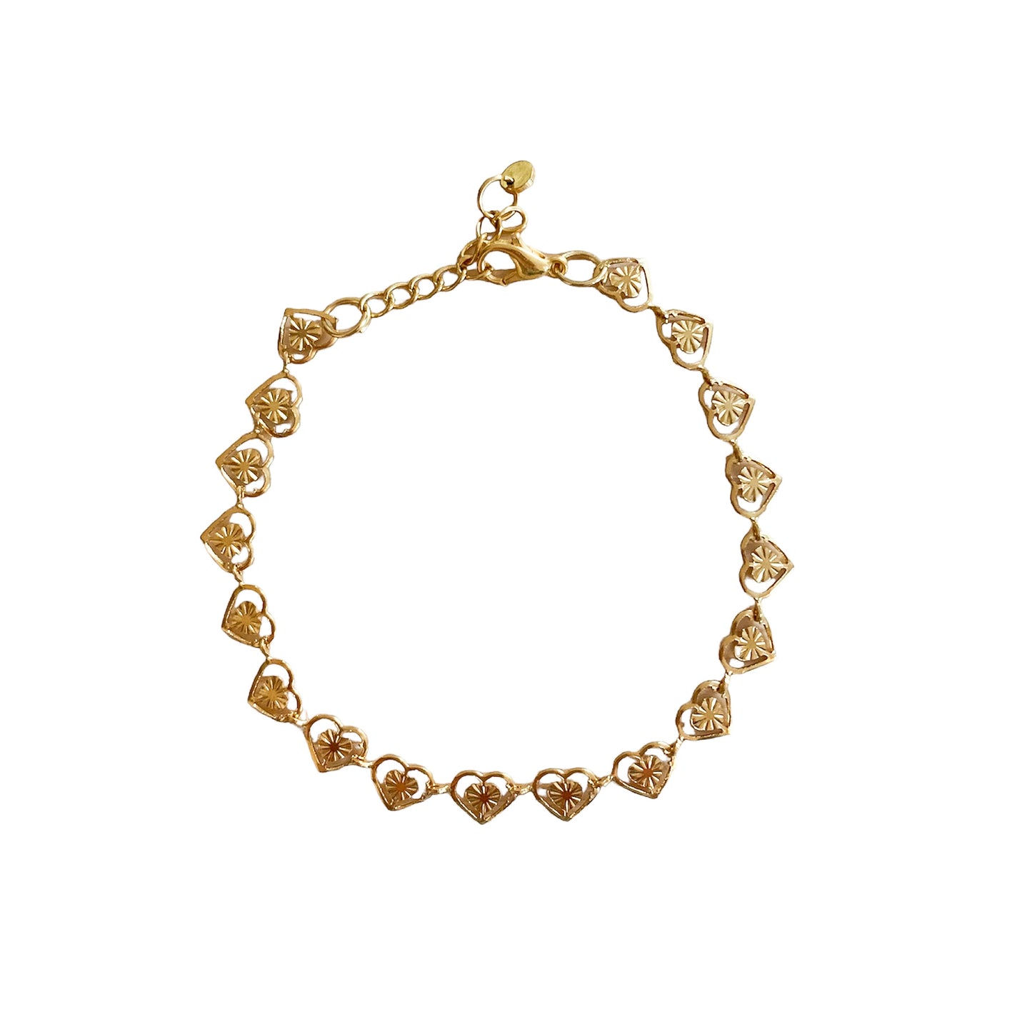 Armbandje met hartjes goud
