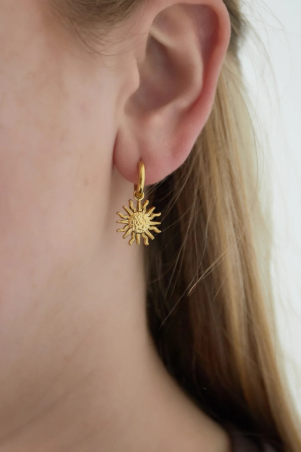Loua oorbellen - goud